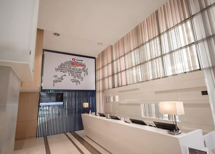 Travelodge Myeongdong Euljiro 3*