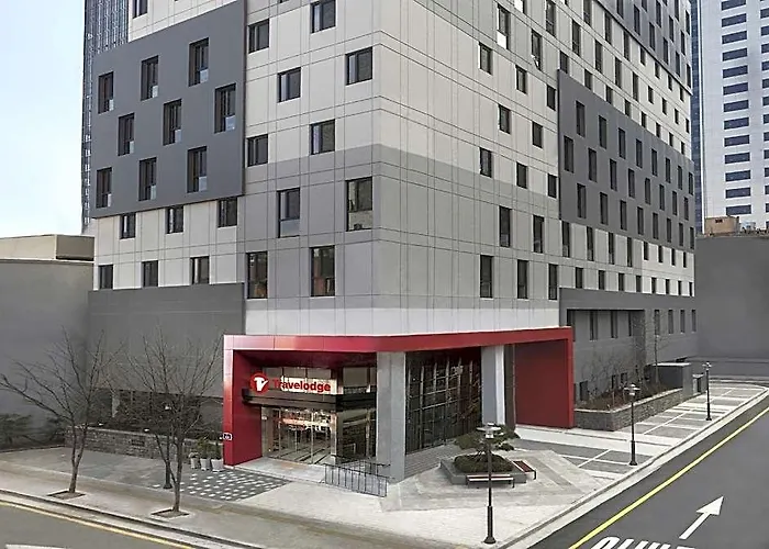 Travelodge Myeongdong Euljiro Hotel
